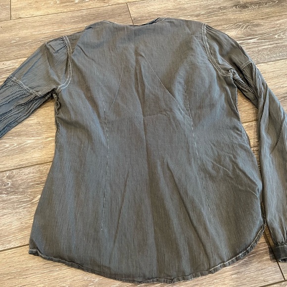 Converse One Star Pin Striped Blouse Top - Picture 3 of 3